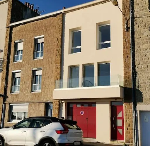 Charme Et Zenitude, Avec Vue Exceptionnelle Sur Le Port Ferienhaus Granville