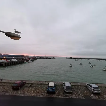 Charme Et Zénitude, Avec Vue Exceptionnelle Sur Le Port * Granville