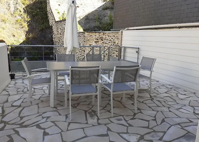 Дом отдыха Charme Et Zenitude, Avec Vue Exceptionnelle Sur Le Port