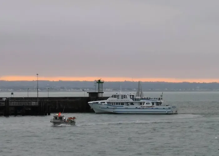 Дом отдыха Charme Et Zenitude, Avec Vue Exceptionnelle Sur Le Port