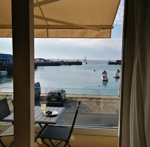 Charme Et Zenitude, Avec Vue Exceptionnelle Sur Le Port Дом отдыха *